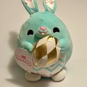 ZURU Snackles Easter Bunny Plush | 8" | Cookie Accessory | Soft & Squishy | New